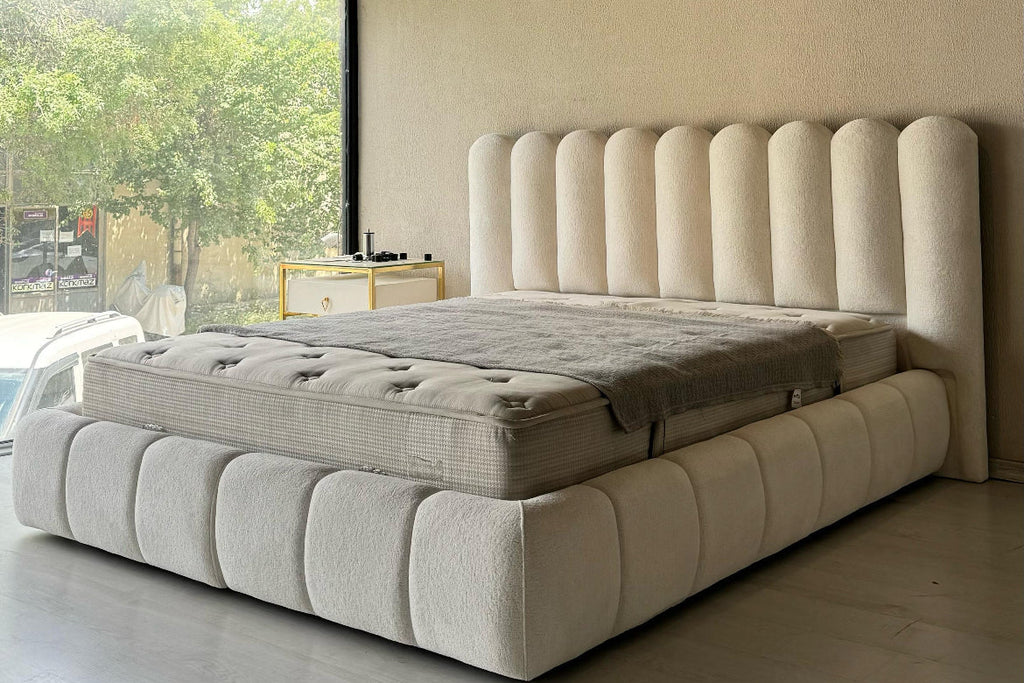 Lit Coffre Dilim Velours – Tête de Lit 130 cm, 3 Coloris